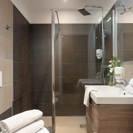 Saligari Hotel 3*