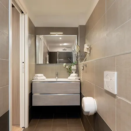 Saligari Hotel 3*