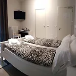 Saligari Hotel