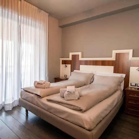 Saligari 3*