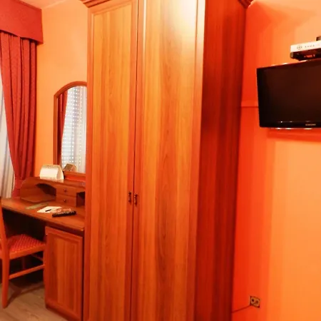 Saligari Hotel Verceia